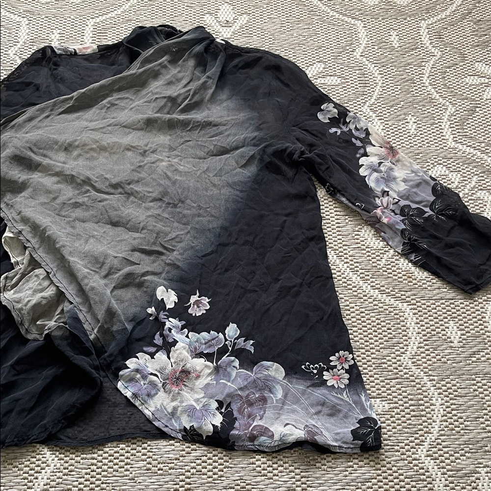 Citron Floral Sheer Silk Kimono Shawl🌬️ - Picture 5 of 9